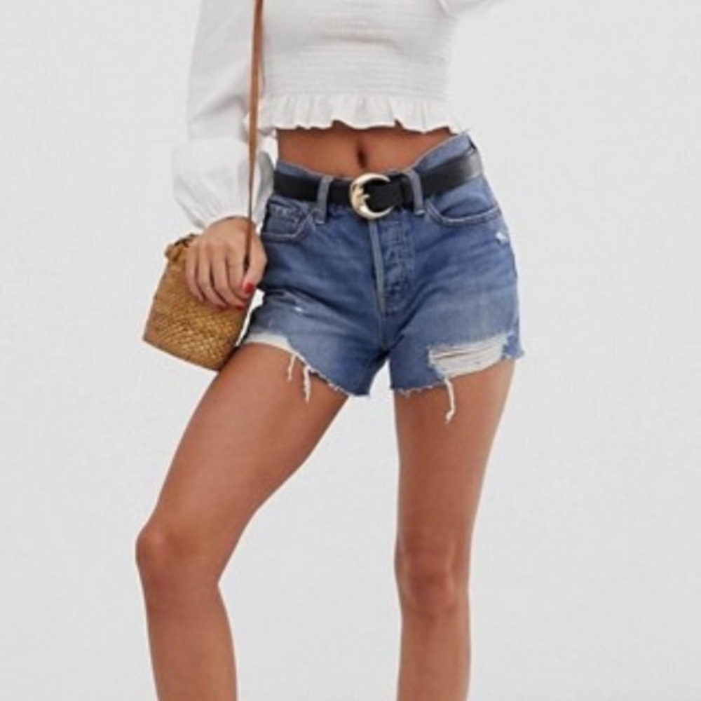 We The Free Sofia  Distressed Jean Shorts Size 26